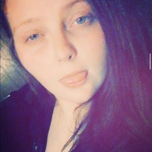 Meet your Posher, Breanna